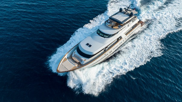 2009/2022 MOTOR YACHT 35M 