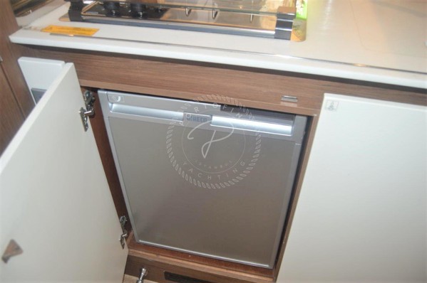 2016 JEANNEAU LEADER 36