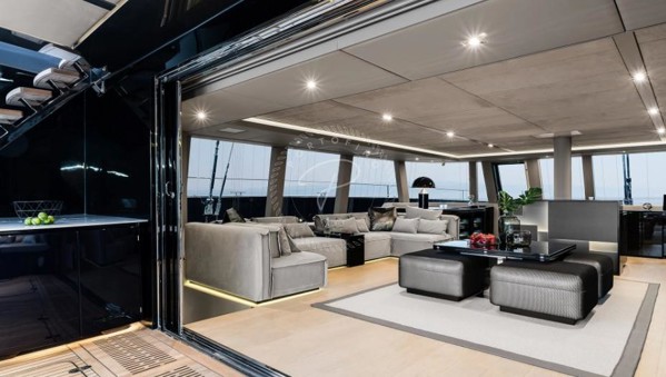 2020 SUNREEF YACHTS 80