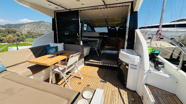 2019 FAIRLINE TARGA 50 GT