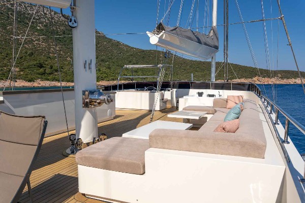 2024 MOTOR SAILOR 50 M