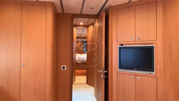 2009 NUMARINE 55 FLY