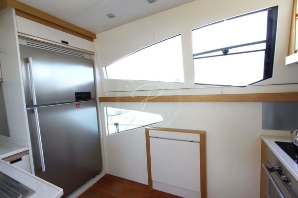 2010 NUMARINE 78 FLY