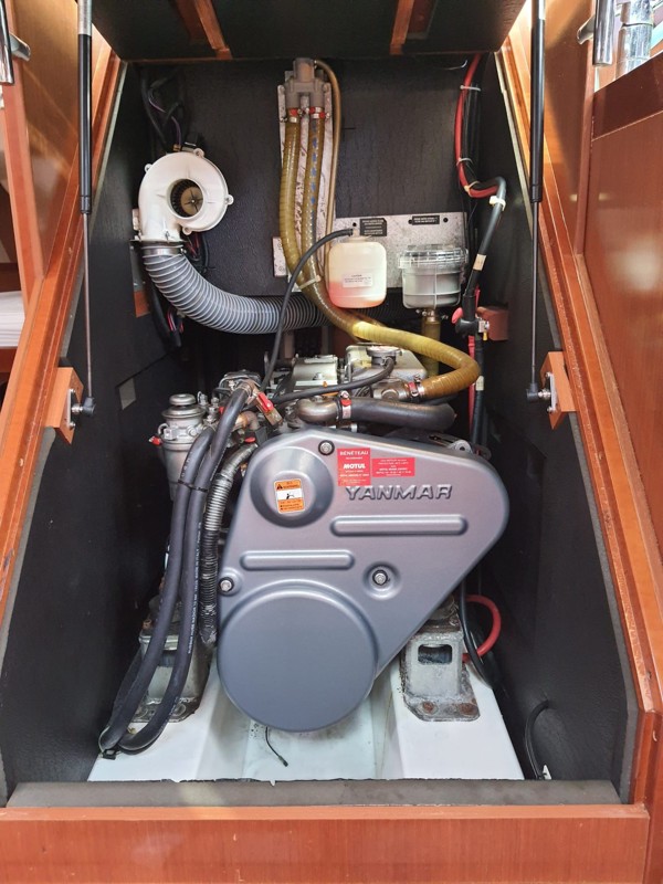 2012 BENETEAU OCEANIS 48