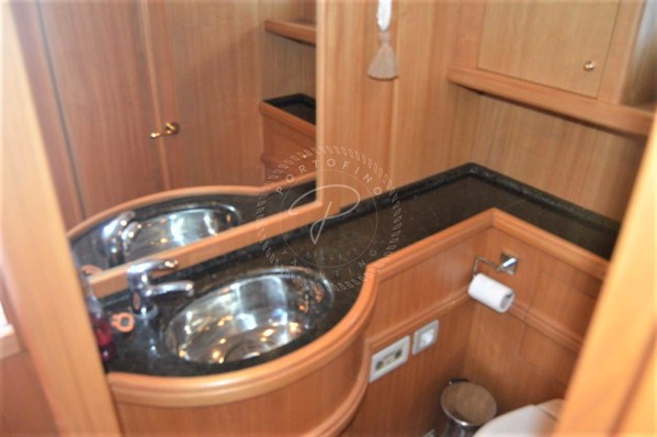 2011 CLASSIC CRUISER 37