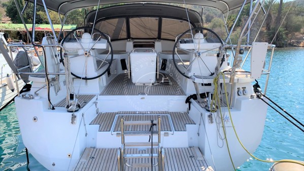 2018 JEANNEAU 51