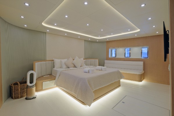 2025 LUXURY GULET 42 M