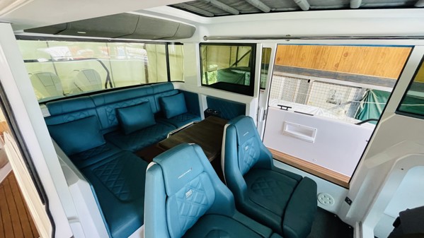2021 AXOPAR 37 XC CROSS CABIN BRABUS LINE