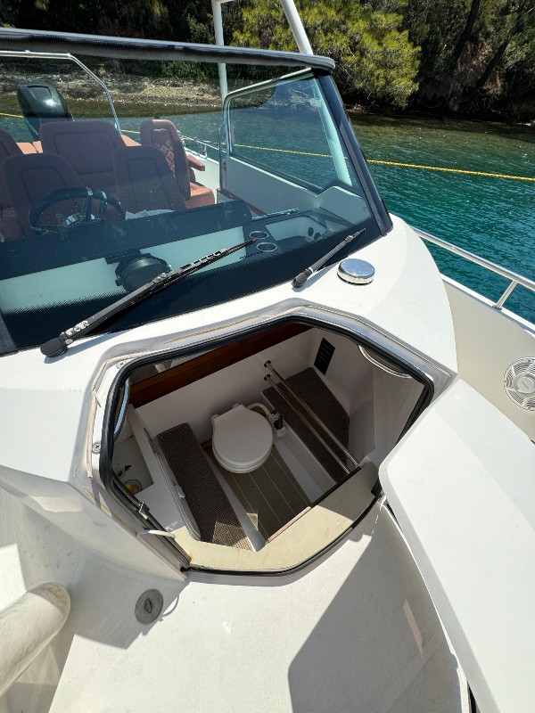2017 AXOPAR 28 T-TOP