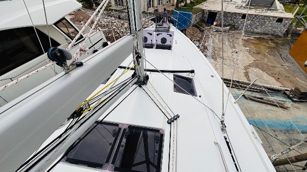 2023 JEANNEAU SUN ODYSSEY 440