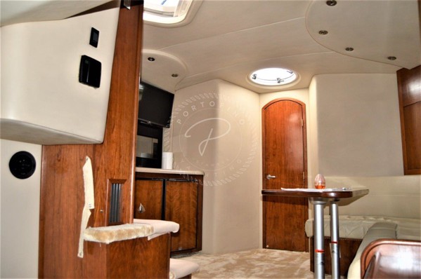 2005 CRUISERS YACHTS 400