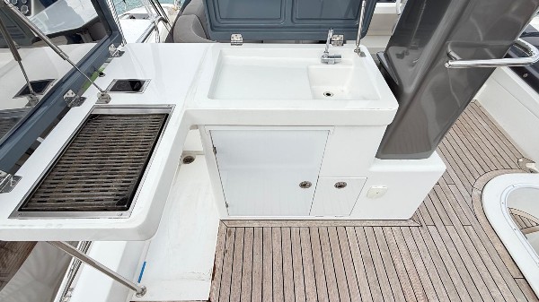 2015 AZIMUT MAGELLANO 43