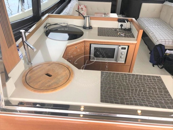 2012 FERRETTI 500 FLY