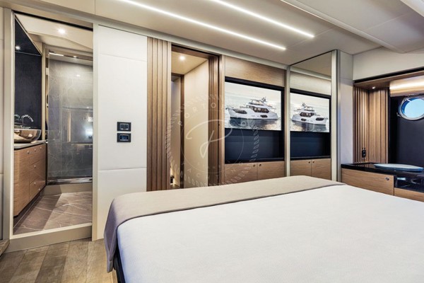 2018 ABSOLUTE NAVETTA 58