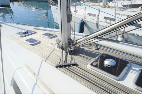 2011 DUFOUR 405 GRAND LARGE