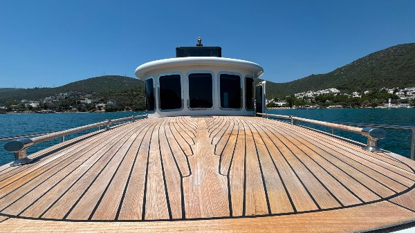 2014 CUSTOM TRAWLER STEEL 21M