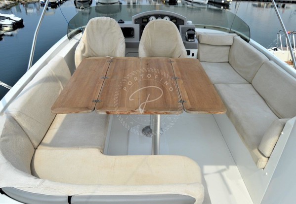 2015 BENETEAU SWIFT TRAWLER 44