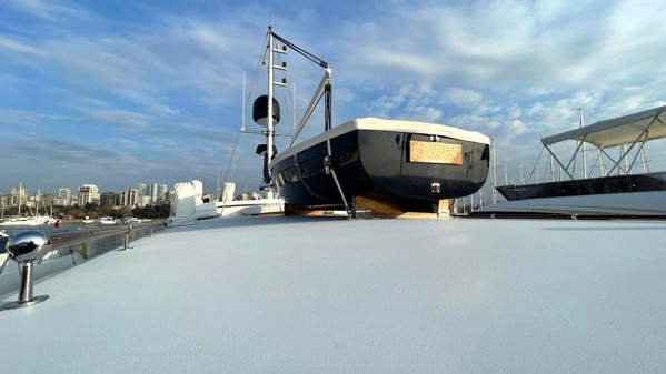 2009 TAKA YACHTS LOBSTER 18M