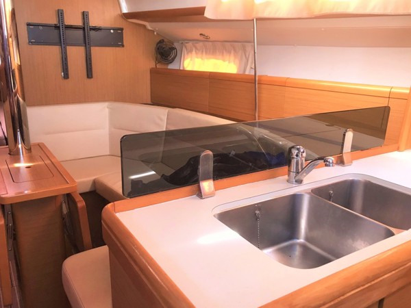 2010 JEANNEAU SUN ODYSSEY 36 I 