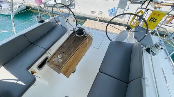 2016 BAVARIA 46 CRUISER