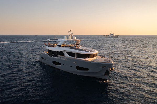 2023 MOTOR YACHT 26 M 