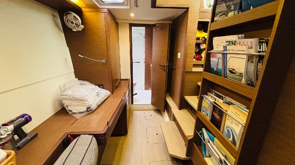 2018 LAGOON 40 OWNER'S VERSION