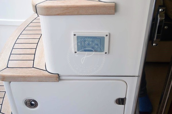 2008 PRINCESS 54